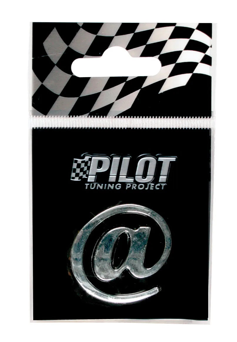 3D Letters Type-1 (18 mm) quantità: 10 su fondo bianco, vista 18