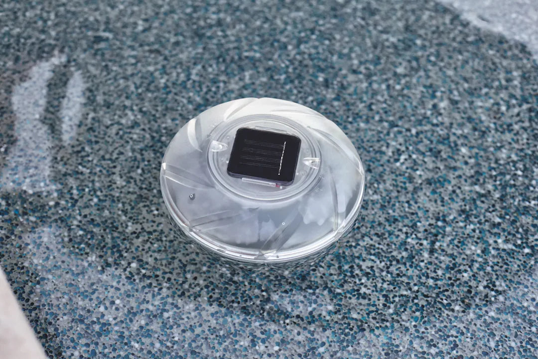 Lampada solare galleggiante per piscina - Mod. 58111