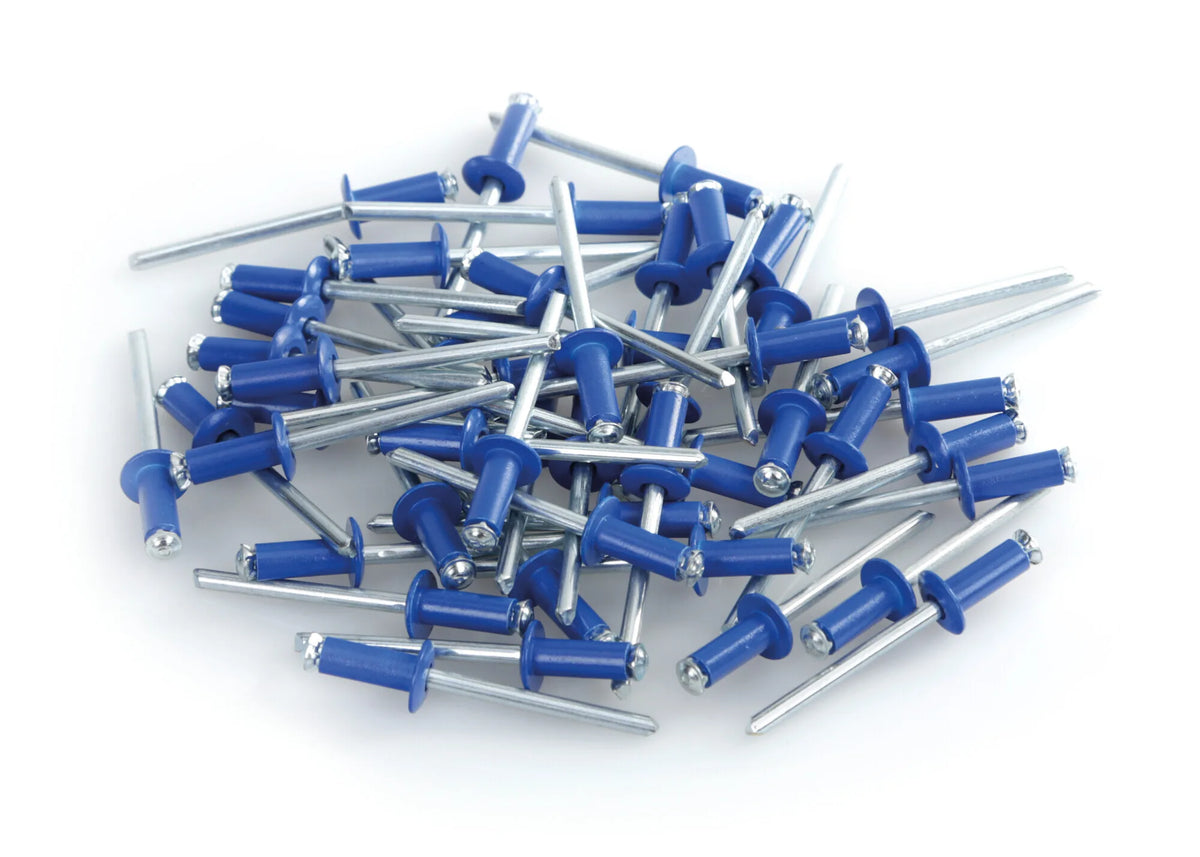 Aluminium Rivets, set 50 rivetti Graf per portatarga su fondo bianco, vista 4