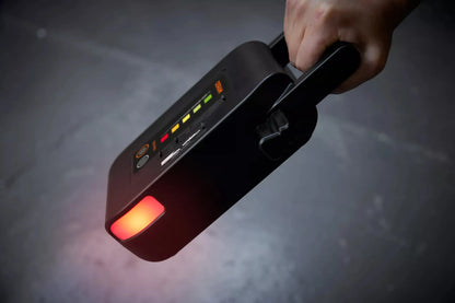 BATTERYstart PRO 1000, avviatore di emergenza ad alta montato sul veicolo, vista 3