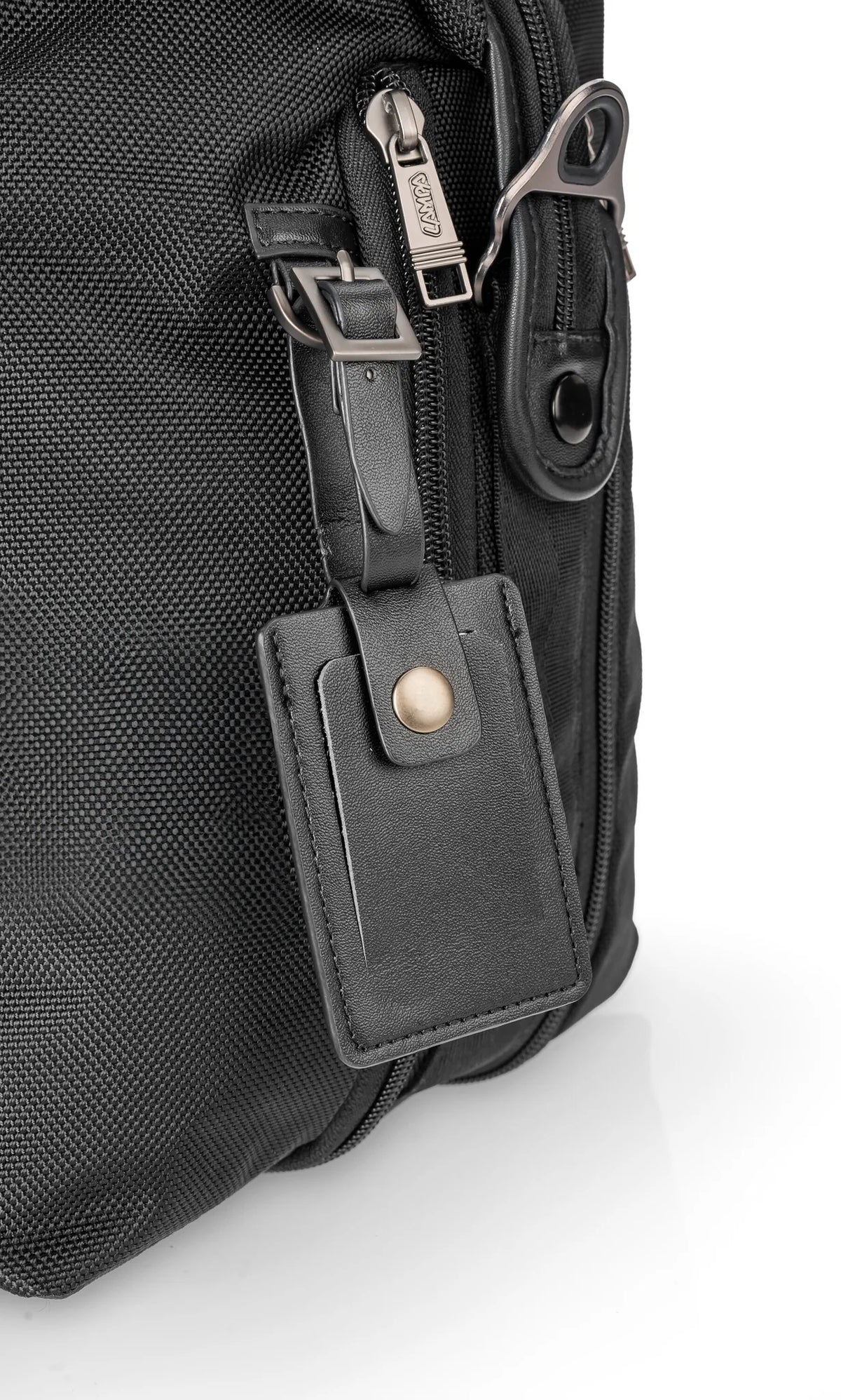 DF-02 Duffle, borsa da viaggio doppia espansione montato sul veicolo