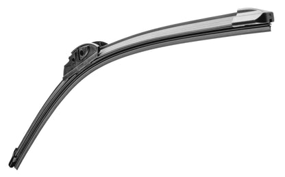 First Flat Blades, spazzola tergicristallo su fondo bianco, vista 3