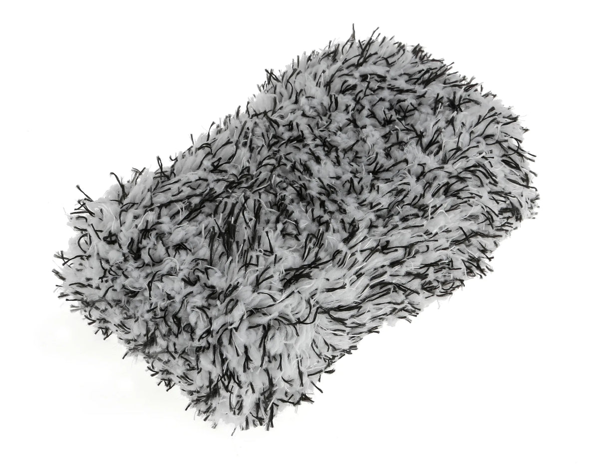 Furry-Sponge, spugna per lavaggio — esterno in morbidissima microfibra, efficace contro lo sporco ma delicata sulle superfici