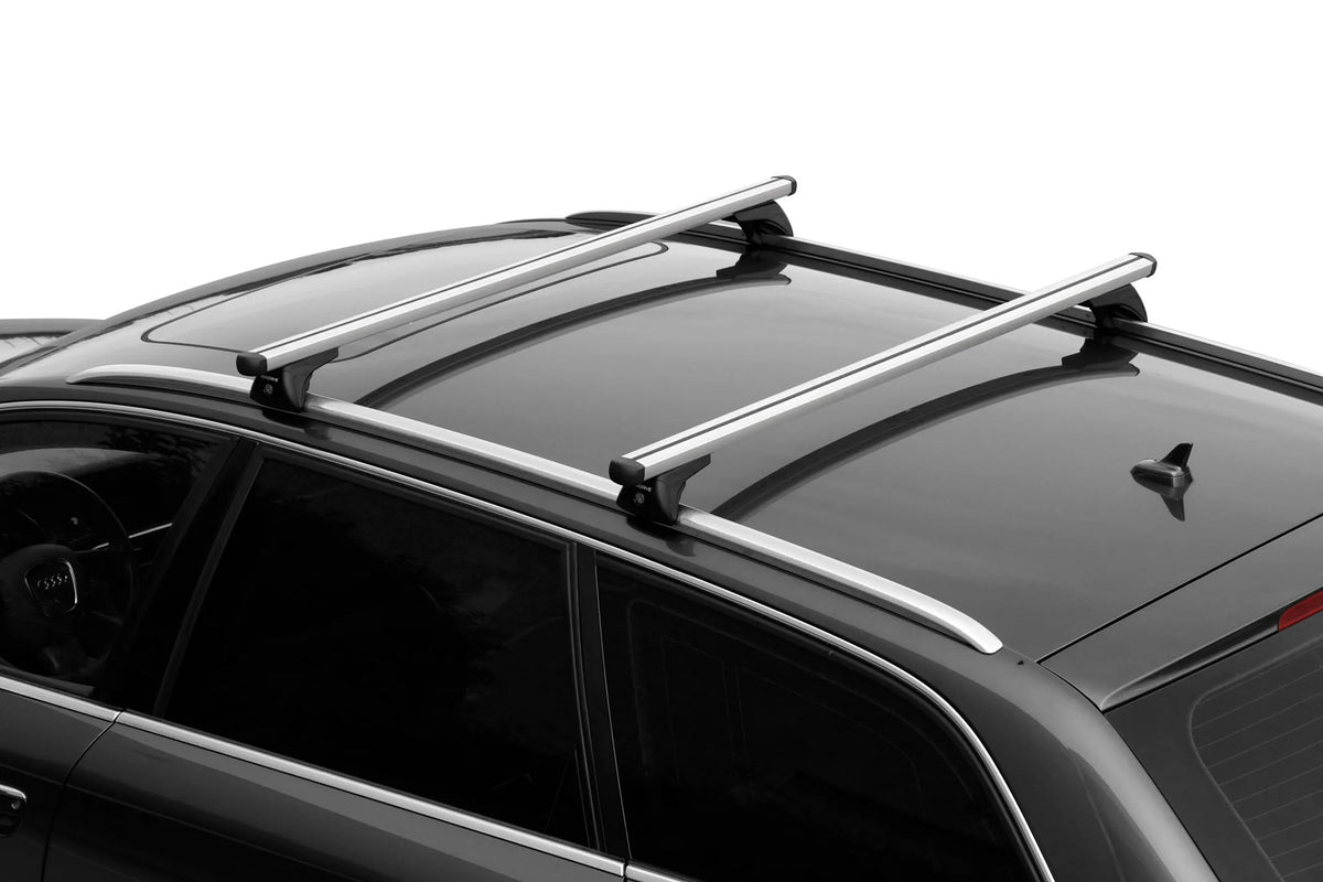 Helio In-Rail, set completo barre portatutto in alluminio montato sul veicolo, vista 2