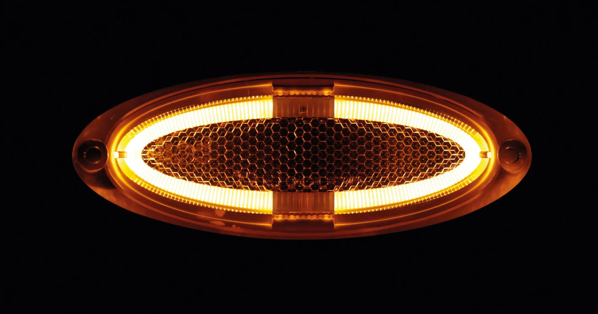 Luce ingombro - 4 Led - 12/24V su fondo bianco, vista 6