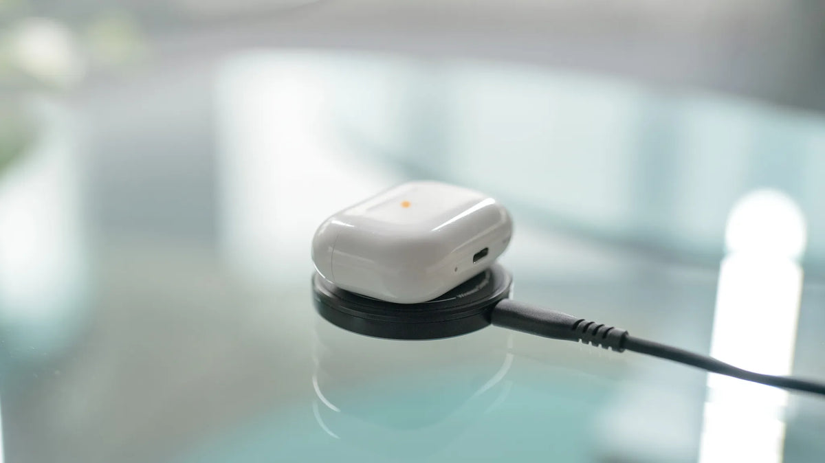Mag, caricatore wireless magnetico 3 in 1 montato sul veicolo