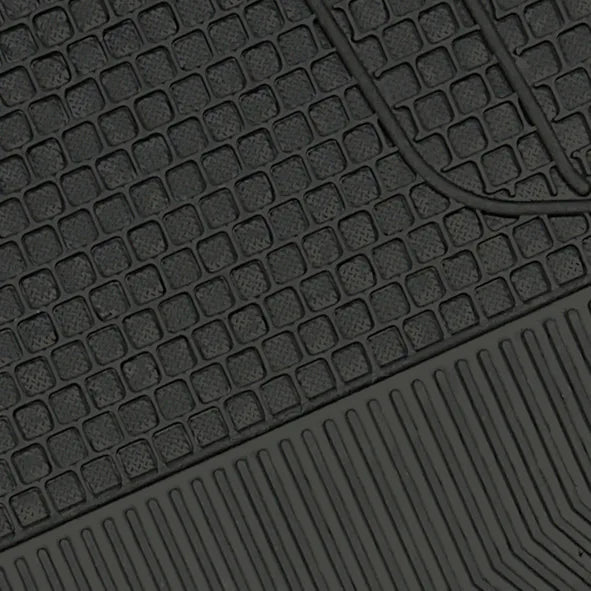 Maxi-Mat, serie tappeti universali in pvc 3 pezzi su fondo bianco