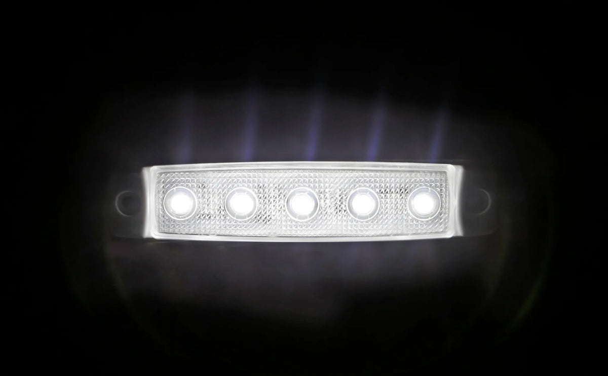 Pagg Aspöck, luce ingombro - 5 Led montato sul veicolo