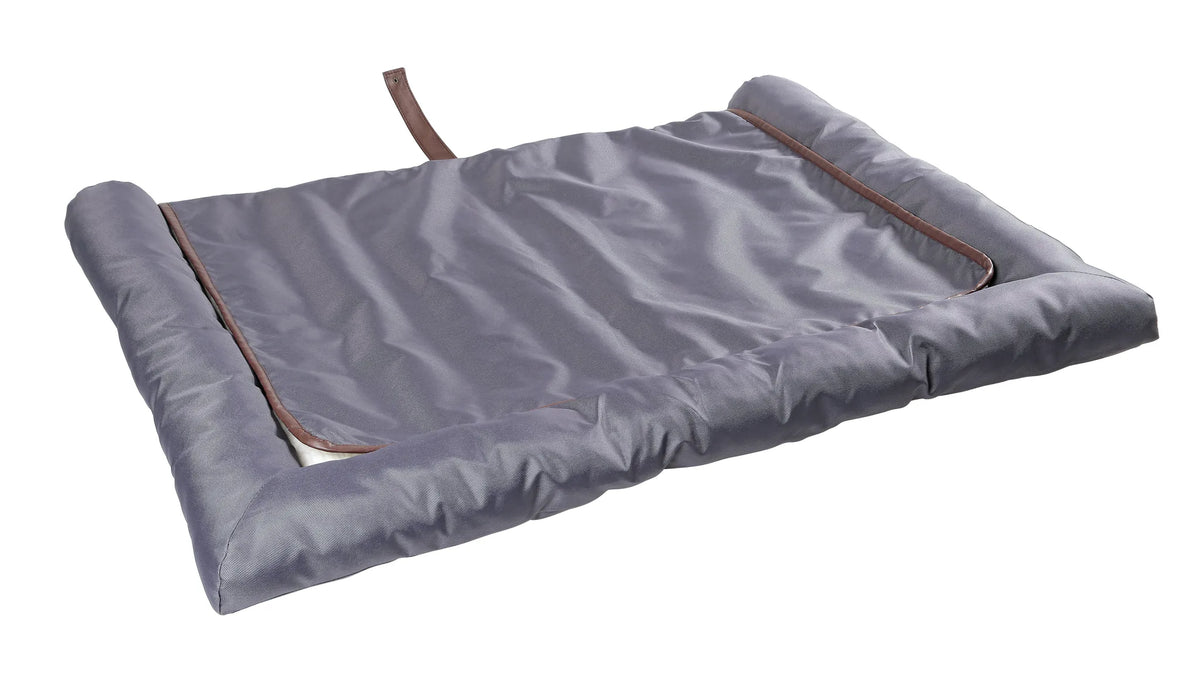 Pet Mat 3 in 1, lettino, tappeto baule e protezione paraurti — comodo lettino in pile, imbottito, trapuntato e con spalline…