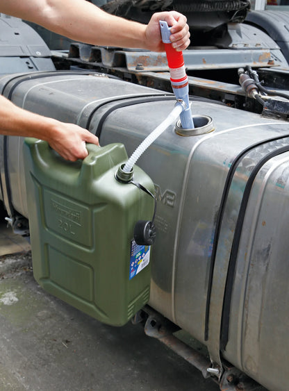 Pompa a batteria per travaso liquidi - 6 L/min montato sul veicolo, vista 5