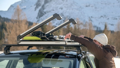 Pro-Slider EVO Aluminium PS-60, portasci per barre da tetto montato sul veicolo, vista 3