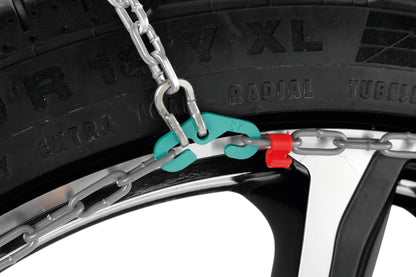 R-9 - Catene da neve autovetture — guanti di protezione e maglie di riparazione in dotazione