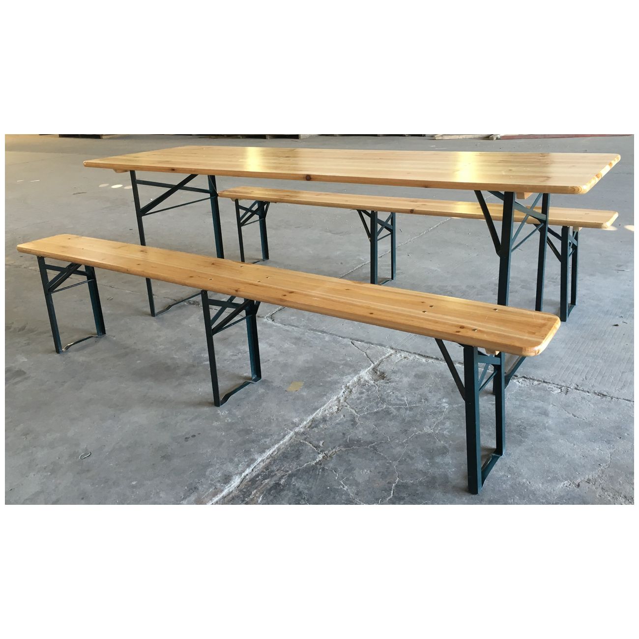 Set birreria in legno e metallo - con due panche 