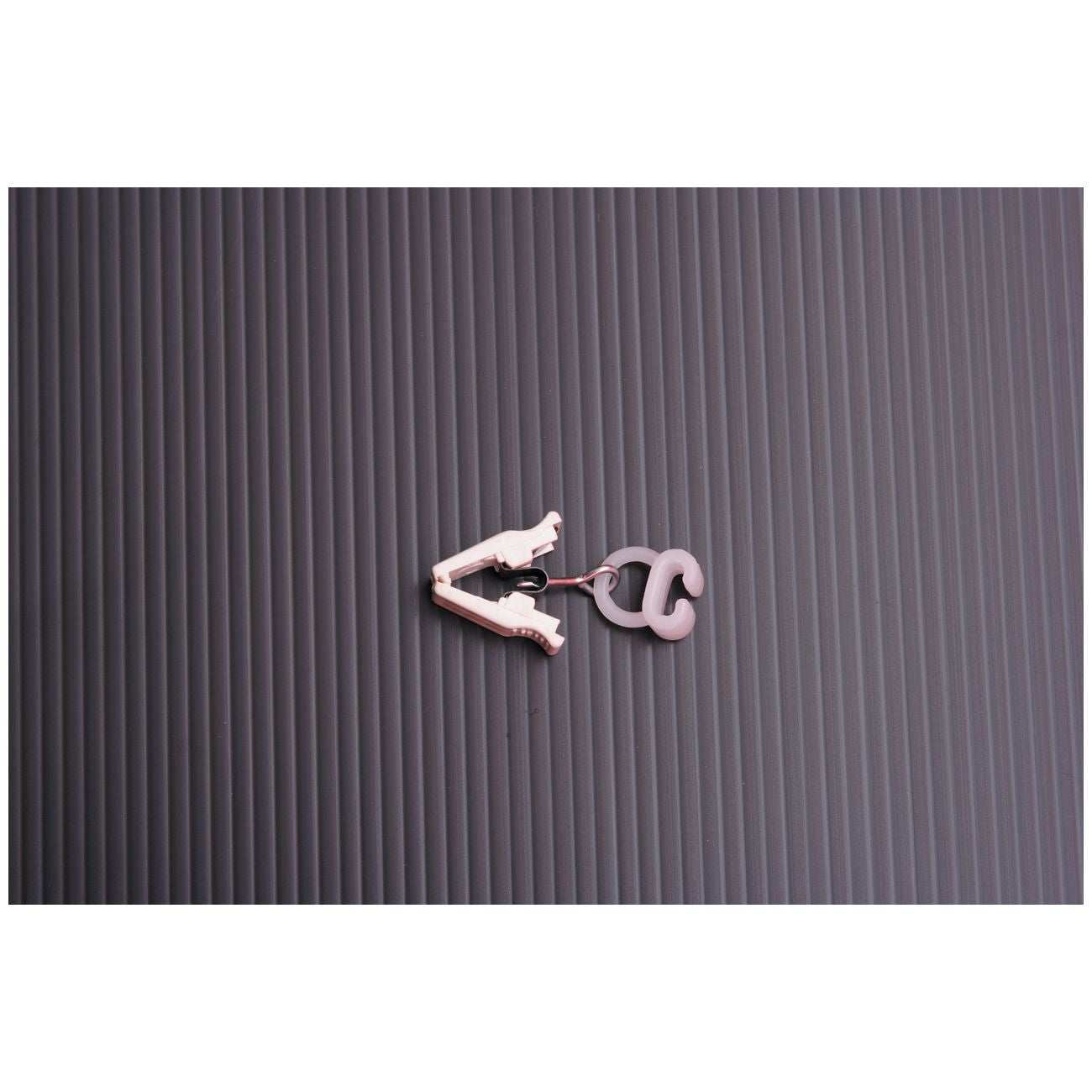 Scivolanti con pinzetta art. 33 - 250 pz