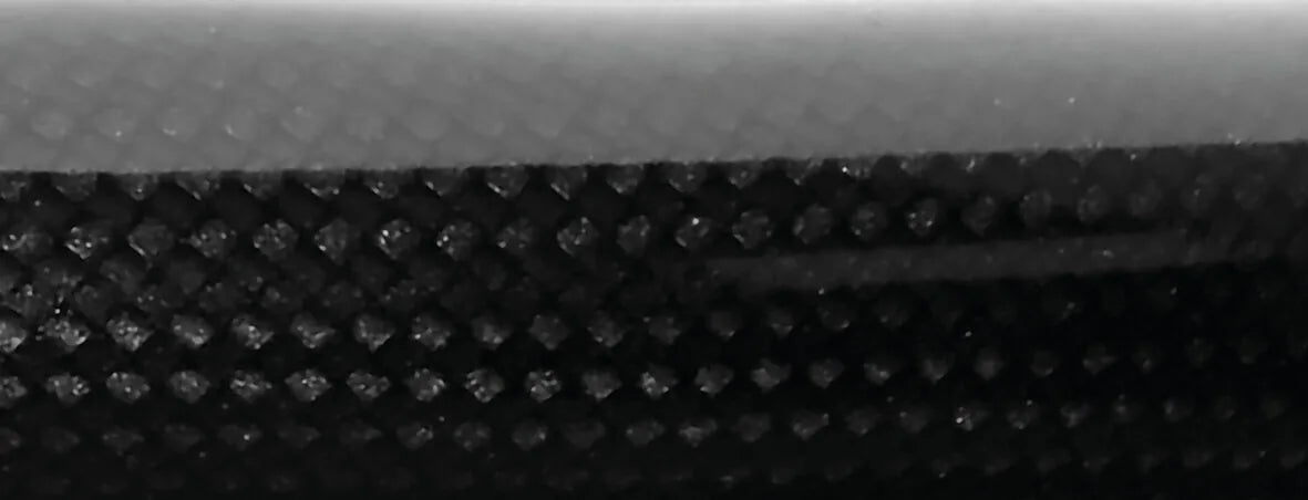 Silverstone, coprivolante in Skeentex - M - Ø 37/39 cm — inserti in carbon lucido