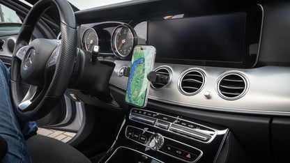 Snap Vent Pro, porta telefono per bocchette aerazione montato sul veicolo