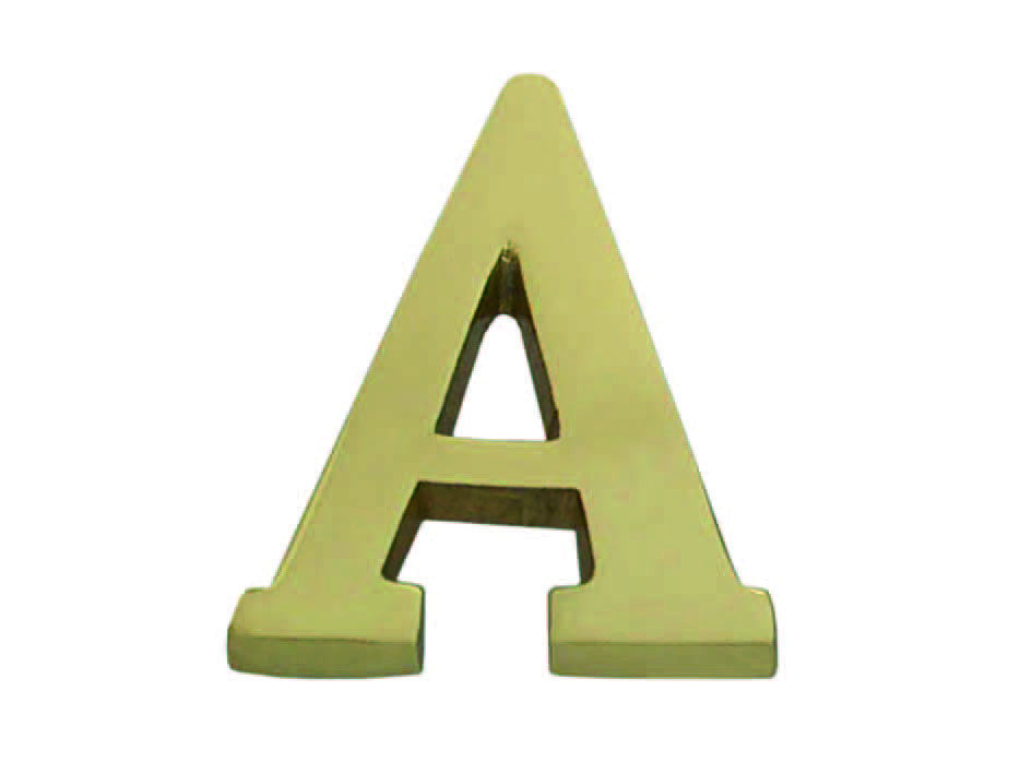 Lettera alfabeto a in ottone lucido
